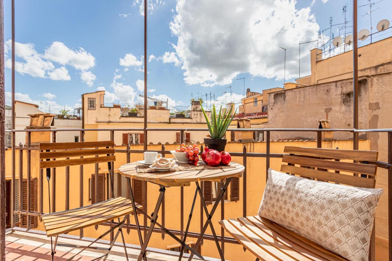 37 Monti Apartment Рим Экстерьер фото